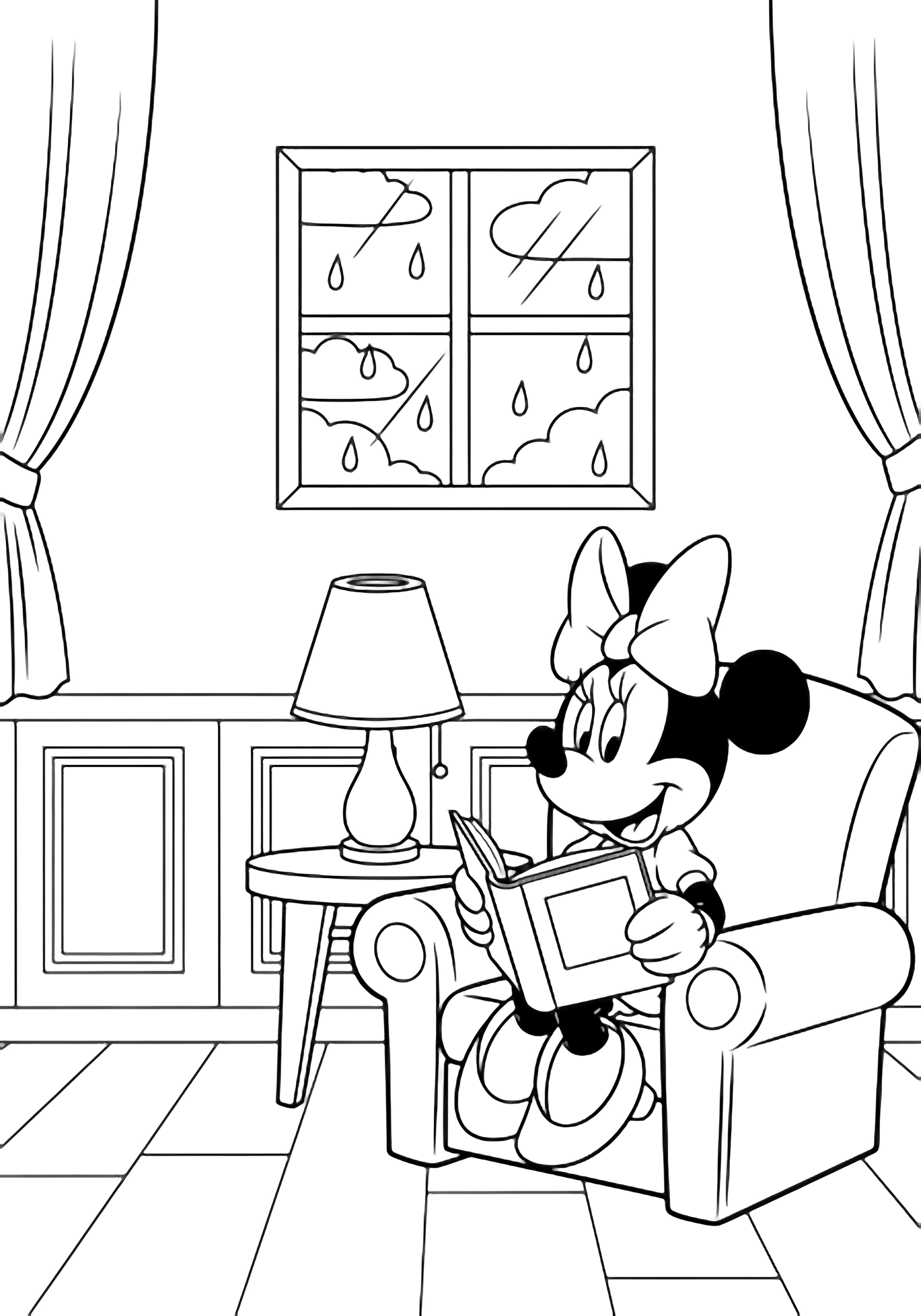 Minnie sits on a cushioned chair, smiling with an open storybook; a lamp stands nearby, rain clouds visible through the window, floorboards and curtains outlined. kleurplaat